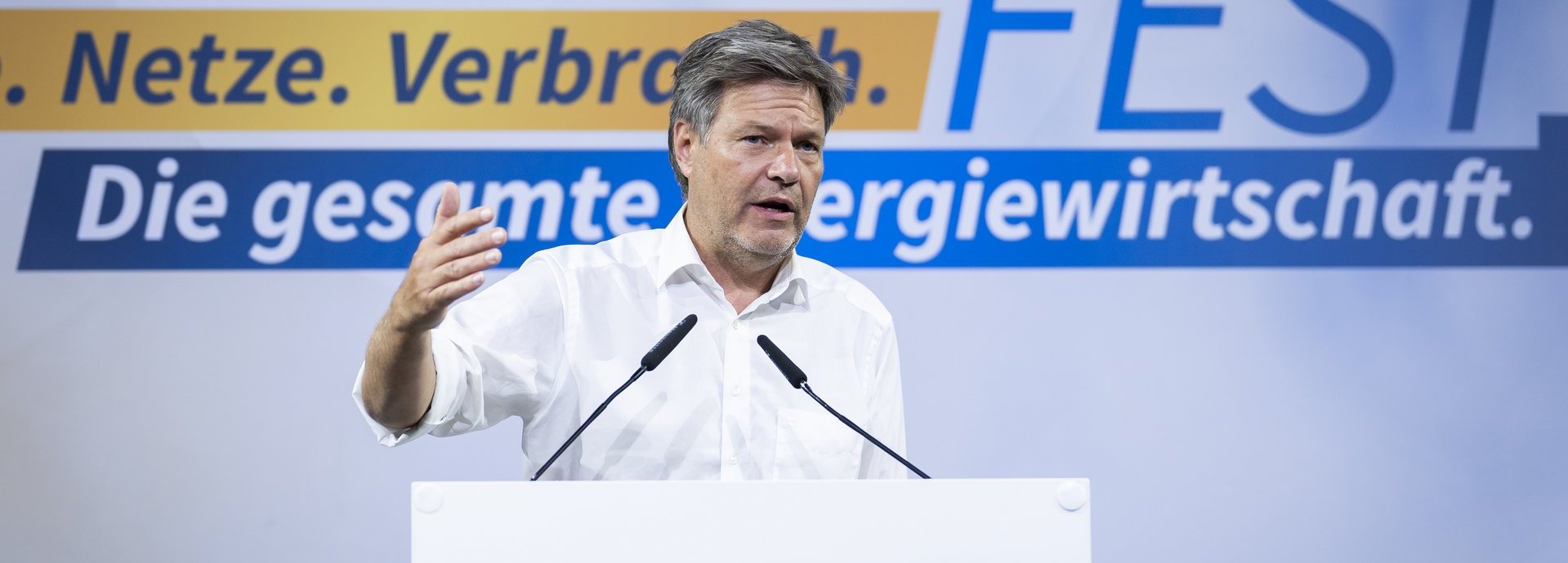 Beschreibung: Rede von Bundeswirtschaftsminister Dr. Robert Habeck ©Steffen Kugler