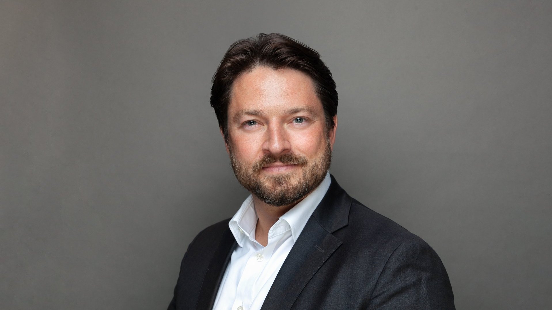 Portraitbild von Björn Spiegel