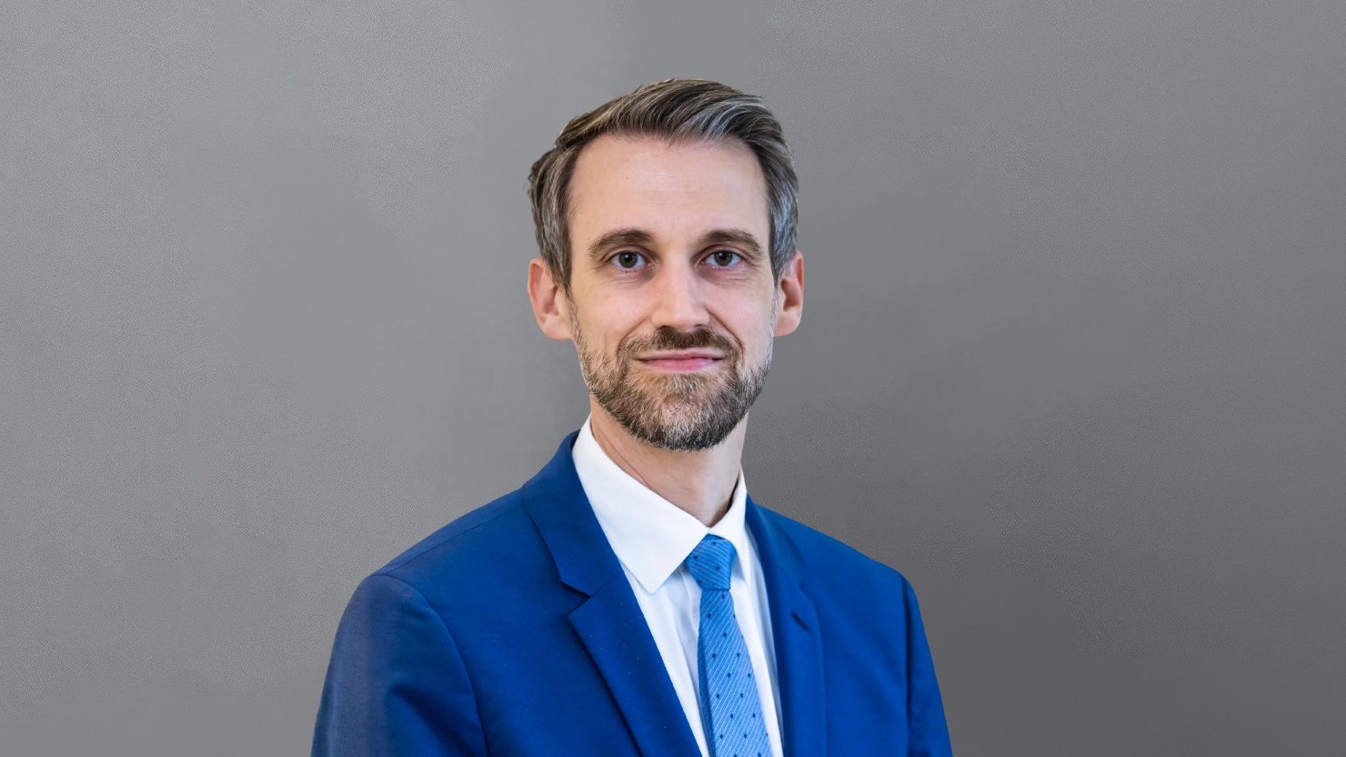 Portraitbild von Sebastian Heinermann