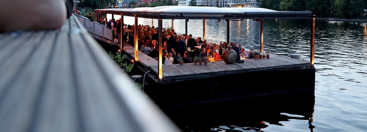 Abendlicher Blick auf die Spree beim BEE-Sommerfest