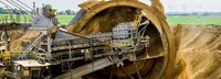 Schaufelradbagger im Braunkohleabbau