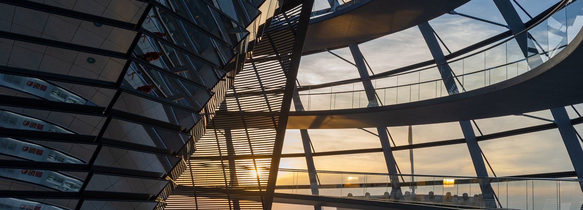 Beschreibung: Die Reichstagskuppel von innen