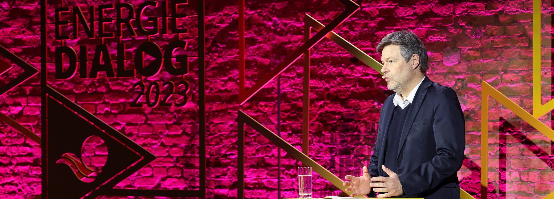 Beschreibung: Die Rede von Dr. Robert Habeck auf dem ENERGIEDIALOG 2023